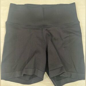 Girls Athleta bike shorts